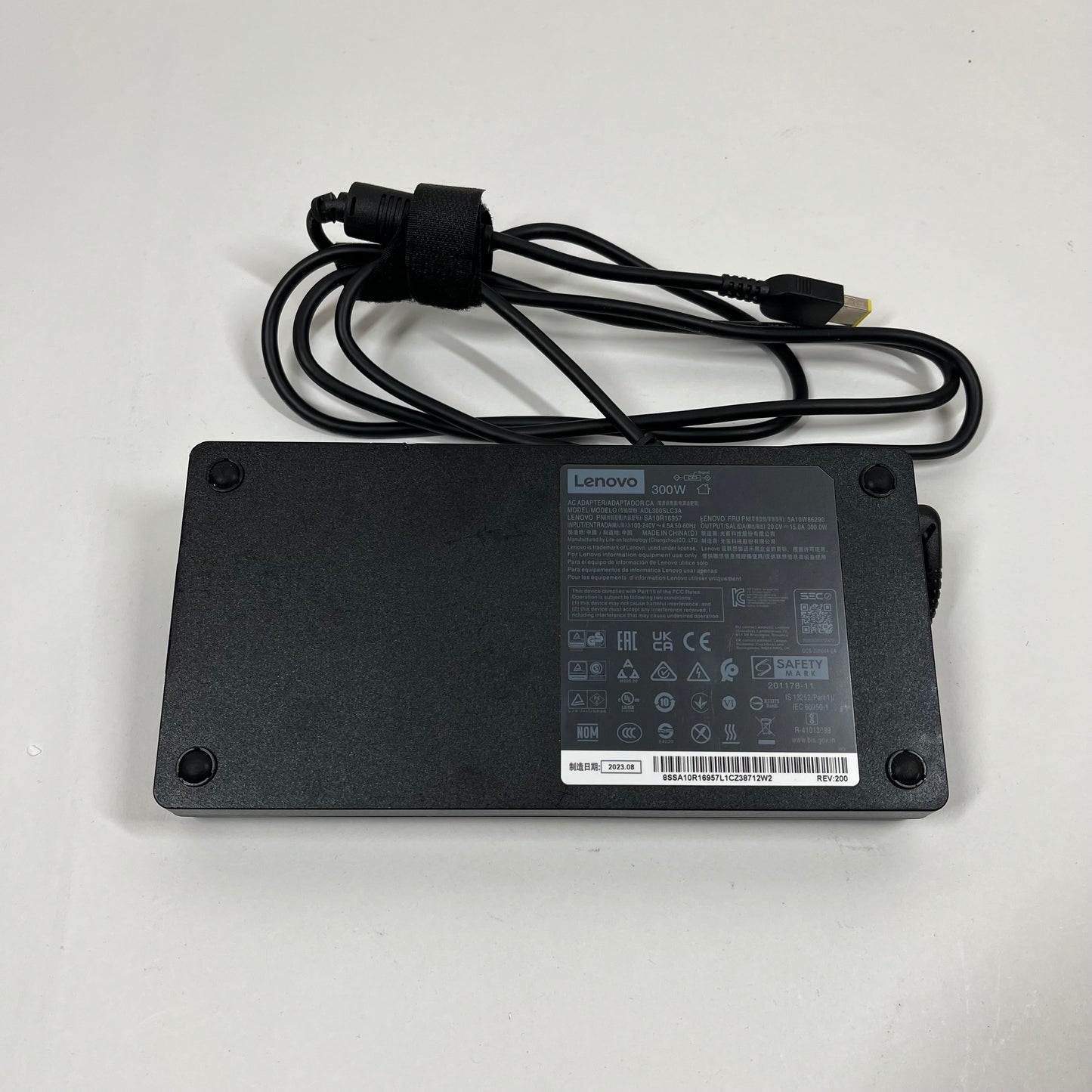 THINKPAD Thunderbolt 4 Workstation Dock Dock DK2131