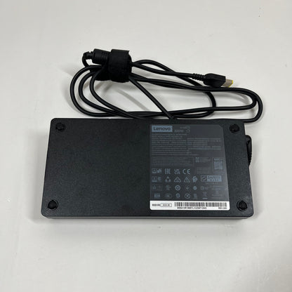 THINKPAD Thunderbolt 4 Workstation Dock Dock DK2131